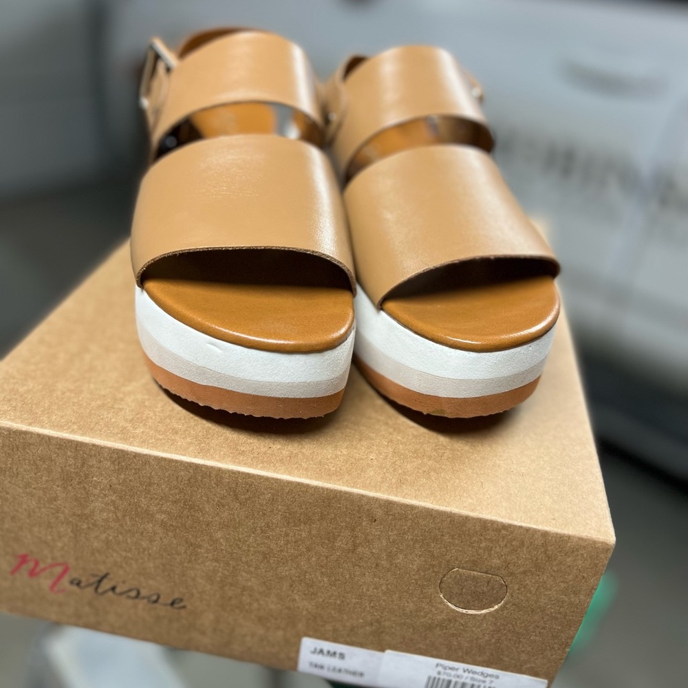 Matisse Piper Wedges